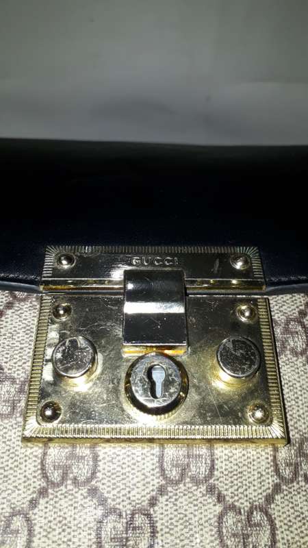 Authentic Gucci (Pre-Owned)