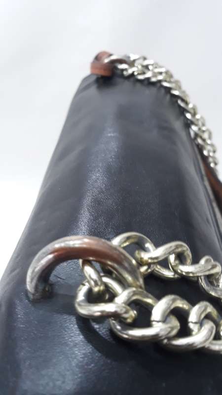Authentic Gucci (Pre-Owned)