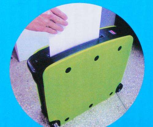 STOCK CLEARANCE !!!! Designer Cross-Cut Shredder # Up To 5 Sheets Of Paper # Credit Cards Etc #