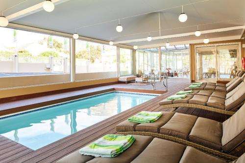 Mount Sierra CPT 30 Sept -04 Oct 2019 (2 Bed 6 Sleeper)