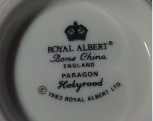 Original factory logo on each piece