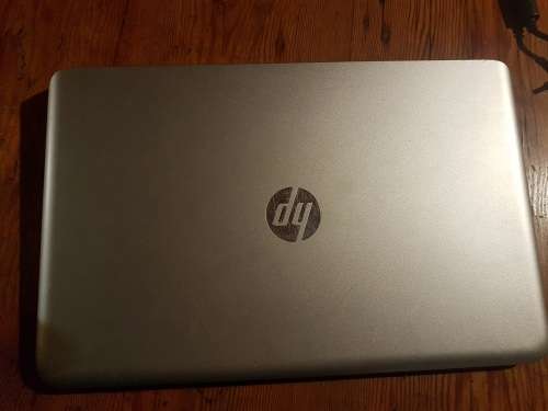 *Cracked Screen* HP ENVY TOUCHSMART 15.6'' ||Intel Quad-Core i7, 8GB RAM, NVIDIA GT 740M, 500GB HDD