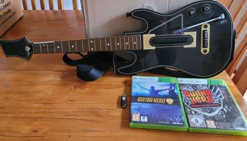 Guitar Hero Live Xbox 360 Bundle