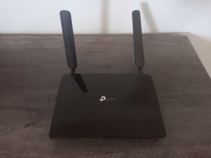 TP Link 4G MR6400 Router