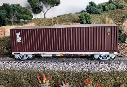 SARM SAR Container wagon with Kadees boxed