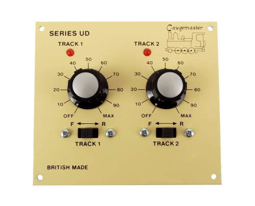 Gaugemaster GMC-UD Double track controller and power supply