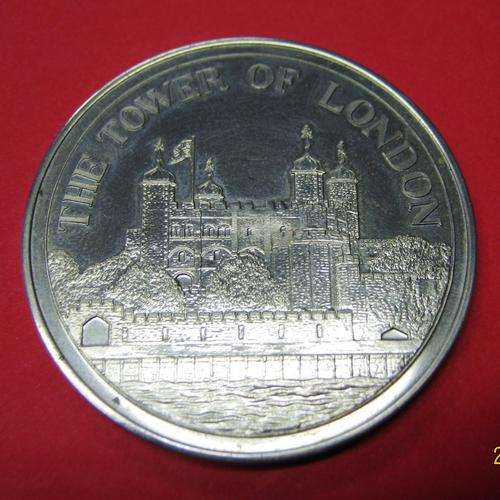 EXCLUSIVE EDITION COMMEMORATIVE COIN OF THE TOWER OF LONDON IN NICKEL SILVER