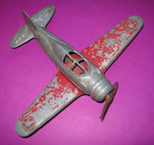 RARE VINTAGE PRE-WAR DIE-CAST  US ARMY AIRPLANE BY TOOTSIETOYS (NOT CORGI OR DINKY)