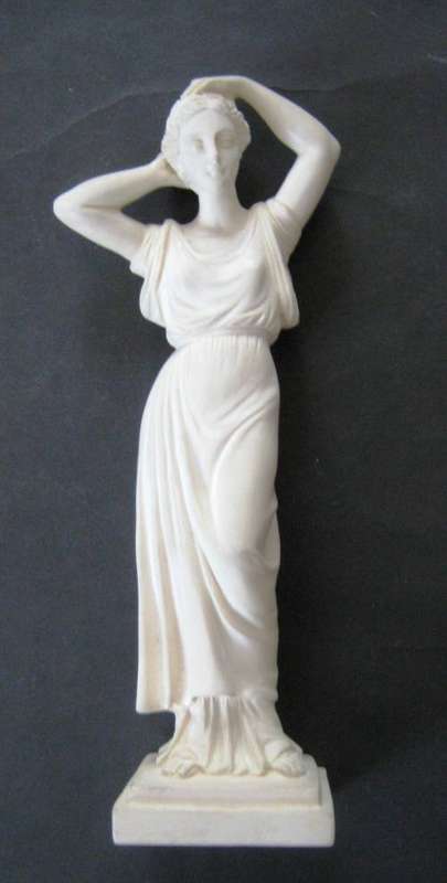 BEAUTIFUL AND PERFECT GREEK FEMALE STATUE BY GINO RUGGERI  FROM ITALY IN ALABASTER AND RESIN