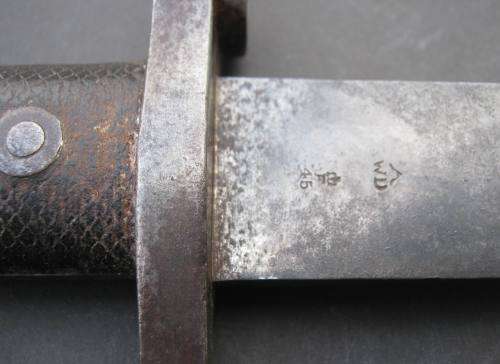 VERY RARE AND LARGE BRITISH PATTERN 1887 MARK III "SWORD BAYONET". BLADE HAS NO FULLER. MADE IN 1888
