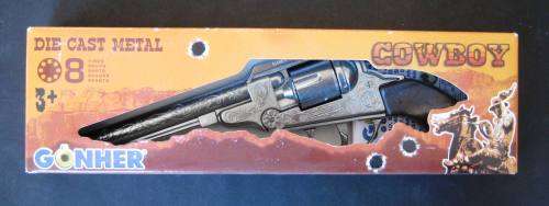 MINT BOXED DIE-CAST METAL 8 SHOT LONG BARREL "COWBOY" CAP GUN BY GONHER FROM SPAIN. 72 FREE CAPS !!