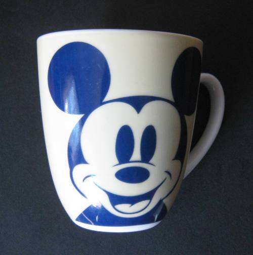 RETRO DISNEY "MICKEY MOUSE" PORCELAIN COFFEE MUG BY CHURCHILL. NO CHIPS.
