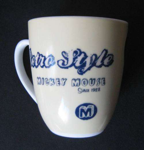 RETRO DISNEY "MICKEY MOUSE" PORCELAIN COFFEE MUG BY CHURCHILL. NO CHIPS.