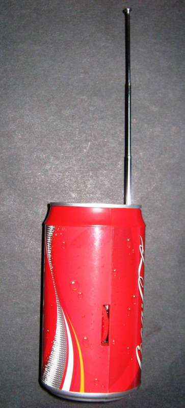 TOTALLY UNUSED NEW "BRING ON SUMMER" COCA-COLA COKE TIN RADIO.