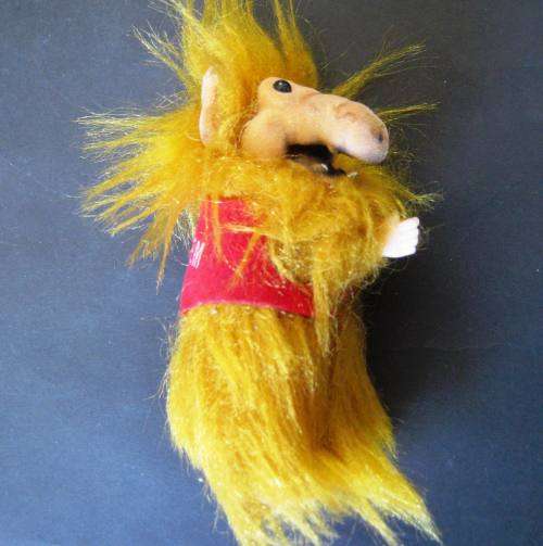 VINTAGE DOLL OF "ALF", THE EXTRA-TERRESTIAL FROM THE PLANET OF MELMEK. FROM THE POPULAR TV SHOW.