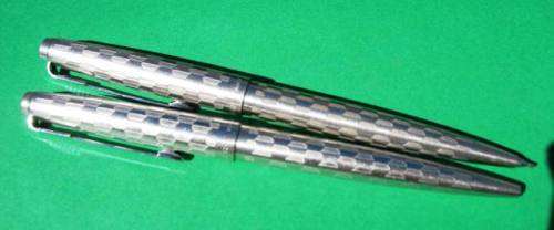 USED STAINLESS STEEL GENUINE "PARKER" BALLPOINT PEN AND PENCIL SET IN BOX. 100% WORKING.