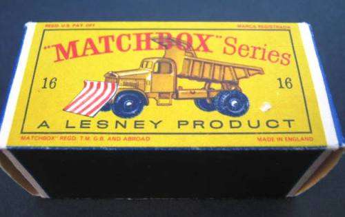 NEAR MINT BOXED MATCHBOX LESNEY NO 16C SCAMMEL "SNOW PLOW" IN GRAY BODY. NOT CORGI OR DINKY.