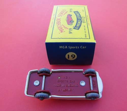 MINT AND BOXED MATCHBOX LESNEY NO 19B MGA SPORTS CAR IN WHITE FROM ENGLAND. NOT DINKY OR CORGI.