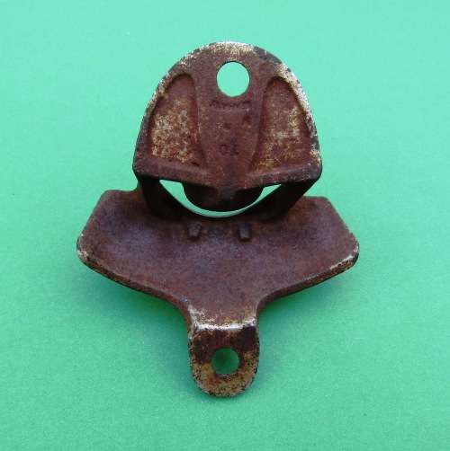 RARE `PEPSI-COLA` METAL ICE-BOX BOTTLE OPENER. VINTAGE, GENUINE AND ORIGINAL.