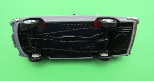 BEAUTIFUL  `AUSTIN CAMBRIDGE` BY VANGUARDS. PERFECT CONDITION. NOT DINKY.