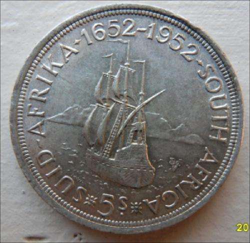 #### 1952 CROWN - 14gm SILVER ####
