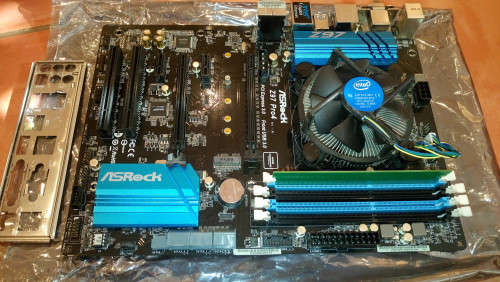 ASRock Z97 Pro4 LGA 1150 Intel Z97 HDMI SATA 6Gb/s USB 3.0 ATX Intel Motherboard