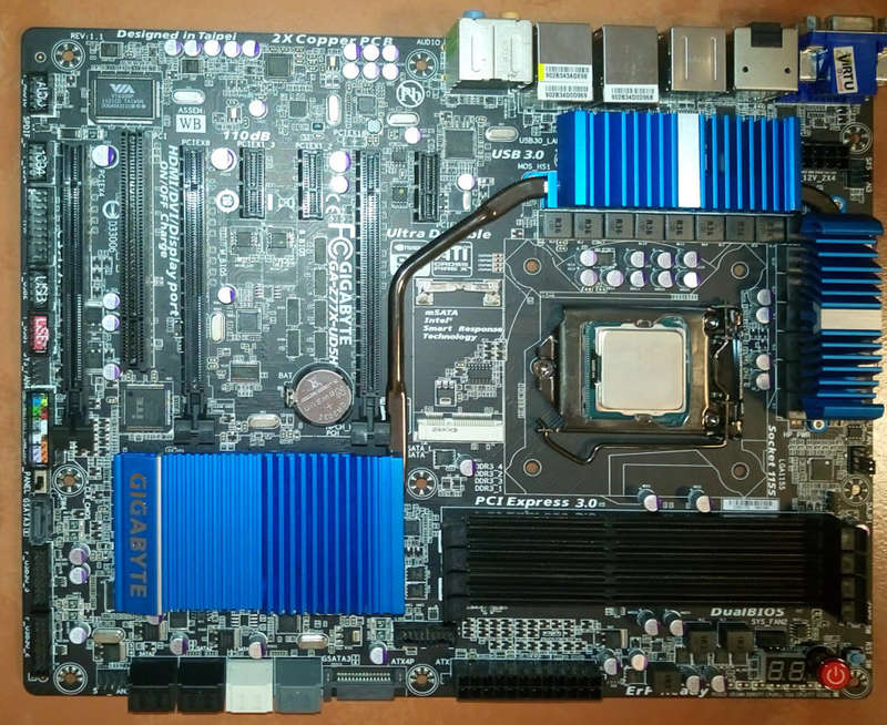 Gigabyte GA-Z77X-UD5H LGA 1155 AMD CrossFireX/NVIDIA SLI Dual LAN Dual UEFI BIOS ATX Motherboard