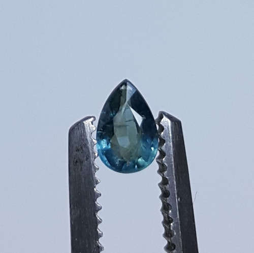 0.285ct Pear Cut Sapphire