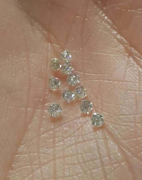 9 Diamonds 0.3ct