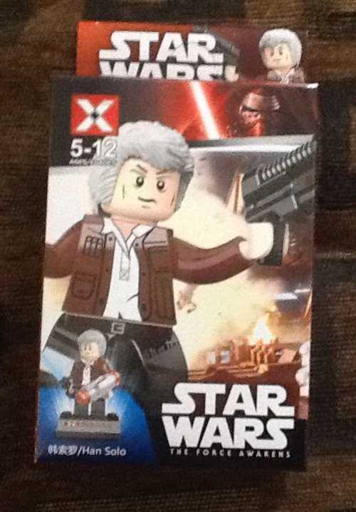 Building brick toys - fits well with legos - starwars figurine - great caketopper - Han solo