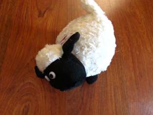 SHAUN THE SHEEP TEDDY +-24CM ACROSS