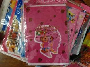 strawberry shortcake PARTY PACKS / LOOT BAGS (10)