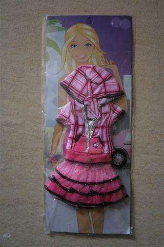Barbie clothes - stunning outfits - pink check outfit