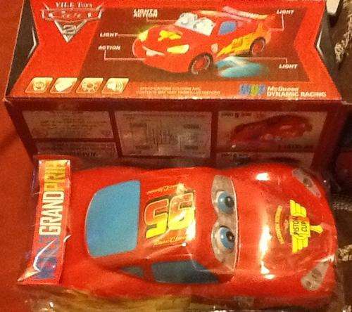 Cars lightning mcqueen car-lights and sound and moves 18.5cm works with baterries