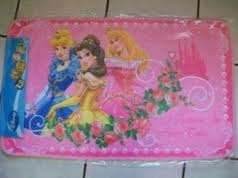 KIDS CHARACHTER CARPET - Princess +-56X36CM