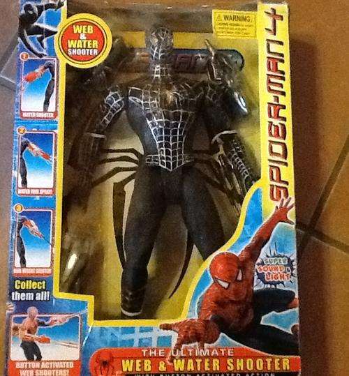 large Spiderman 30cm b and water shooter - black spiderman