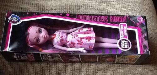Monster high monster girl doll