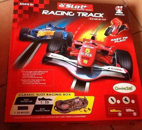 Slot racing track box set 1:59 - two racing cars