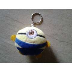 Despicable me - minion SOFT TOY keyring  +-5cm - great party favor - one eye