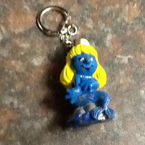 SMURFs plastic figurine 6cm keyring - work for cake toppers - bit dirty from supplier old stock