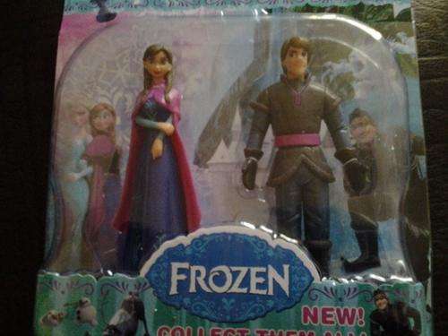 Frozen plastic figurine set of 2 - 14cm - can work as cake topper - kristoff and anna was R100