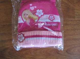 BARBIE HAT & SCARF SET