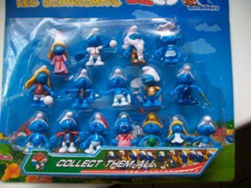 SMURF set of 16 characters - work for cake toppers also