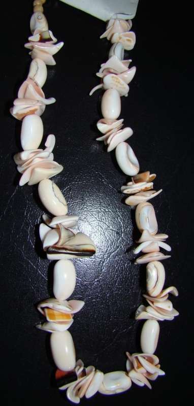 Pink shell necklace -