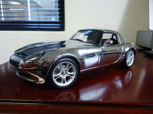 Kyosho Chrome  BMW Z8 1:18 Diecast Model Limited Edition From BMW