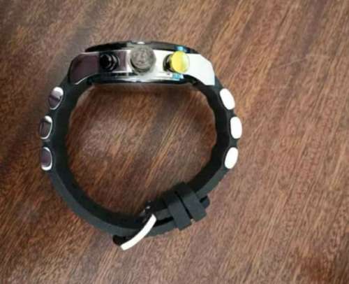 Shark mens watch