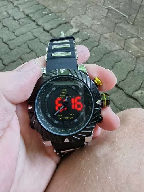 Shark mens watch