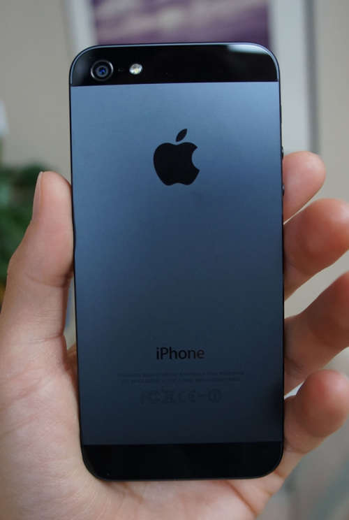 iPhone 5 - 32GB - Slate - Immaculate Condition