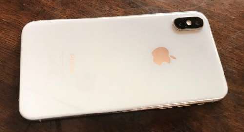 iPhone XS || 64GB || Silver || Pristine Condition ||