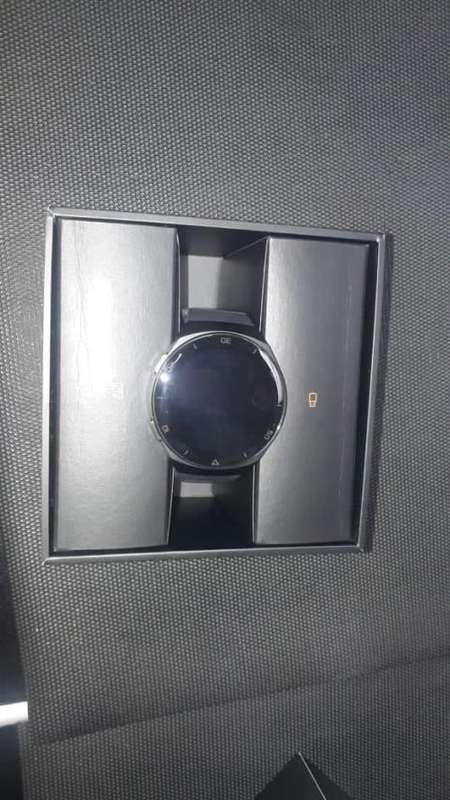 Huawei Watch - GT 2e || 4GB || Graphite Black || New Open Box